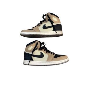 Nike High-Top Sneakers in Black and Tan